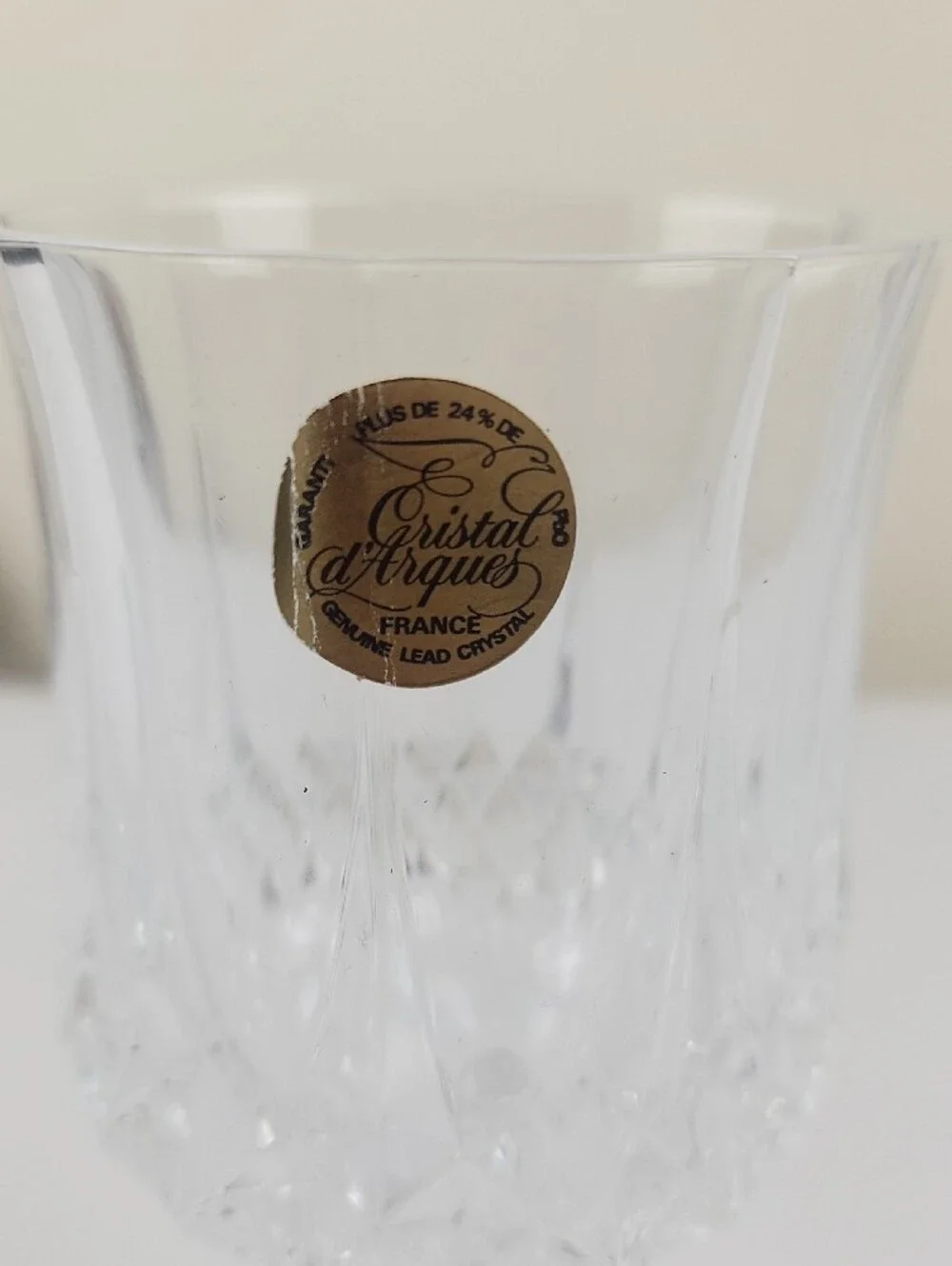 Clear Cut Crystal Wine Glass - Elegant Clear Stemware